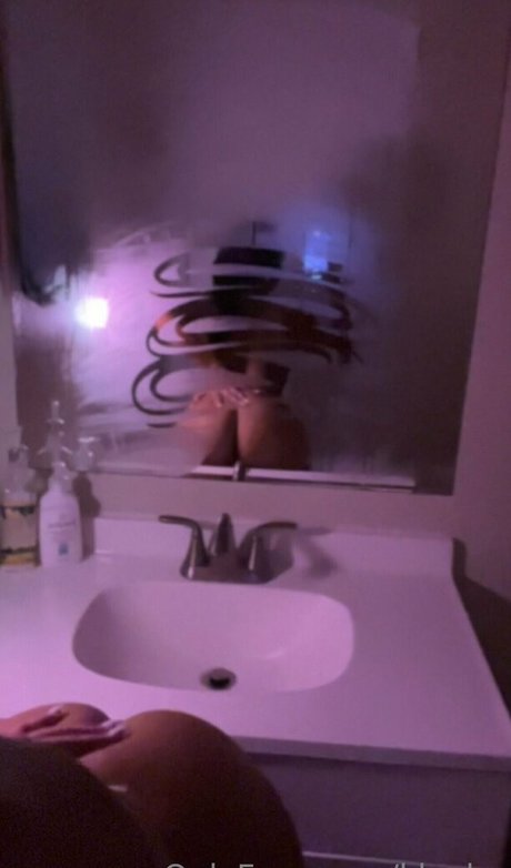 Koryanna Beavers Leak von OnlyFans Pornografie