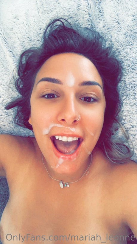 Mariah Leonne OnlyFans Fotos