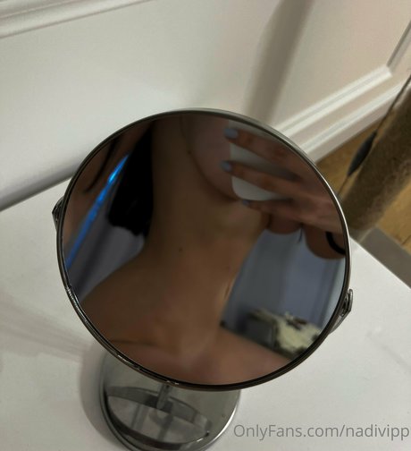 Nadi Va Sexy OnlyFans