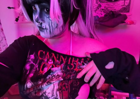 zomcel Leaks von Nacktbildern auf OnlyFans