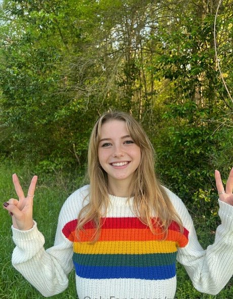 zooemoore OnlyFans geleakter Pornografie