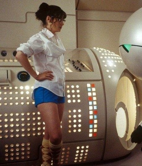 Zooey Deschanel OnlyFans Brüste Bild