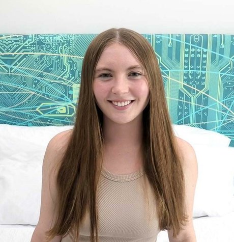 Zoey Zimmer Neue geleakte OnlyFans-Inhalte