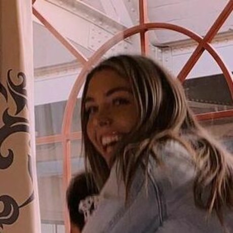 Zoey Kouskousakis OnlyFans Mega