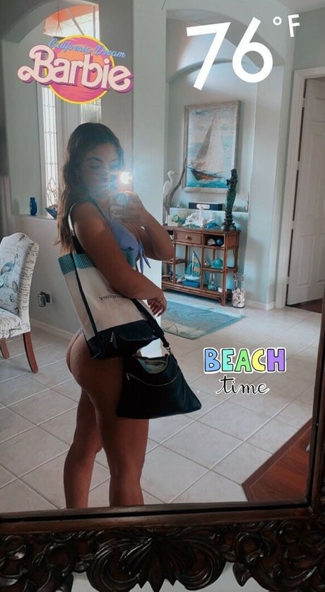 Zoey Kouskousakis Oben ohne OnlyFans