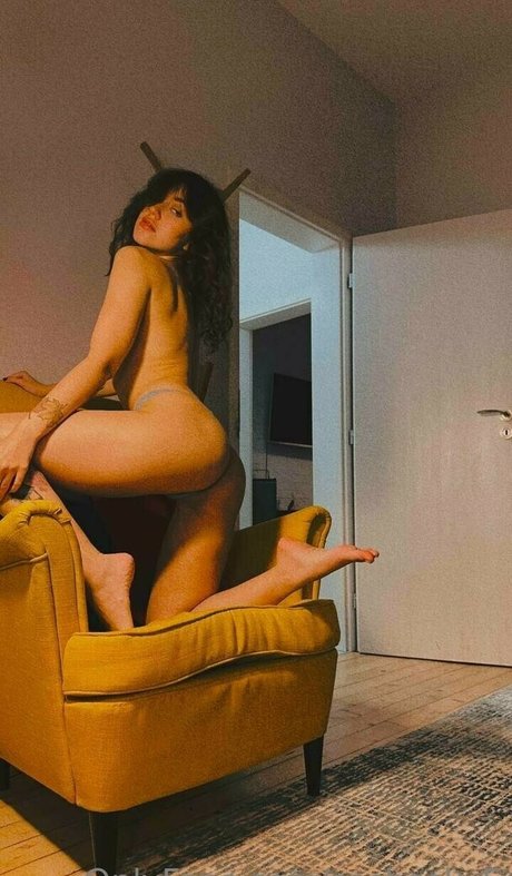 Annie Opium Leaks OnlyFans