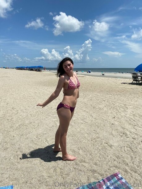 Elise Sue_ Nacktbilder geleakt OnlyFans