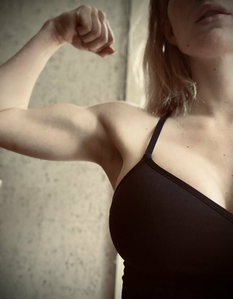 shemale sperma im mund onlyfans heiß XXX Fotos