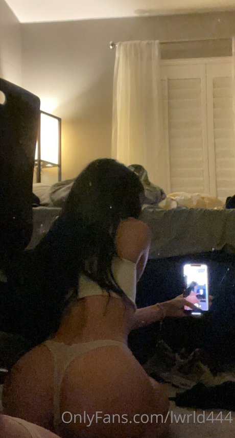 Lllliilyy Nacktbilder OnlyFans geleakt