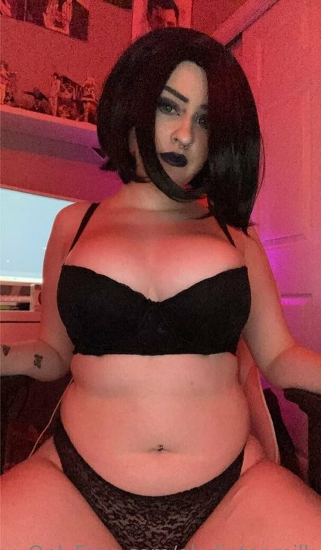 Lulunalax OnlyFans explizite Inhalte