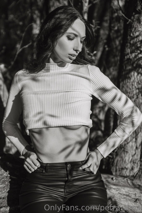Petra dma Sex auf OnlyFans