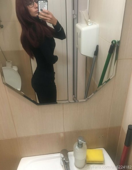 Radosveta Nacktpornos von OnlyFans geleakt