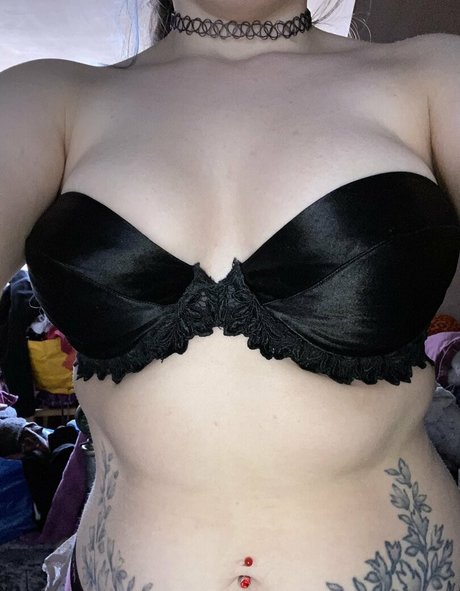 zombieciz Nacktbilder OnlyFans geleakt