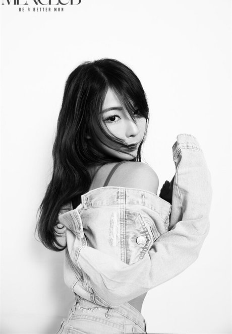 Zoeso Brüste OnlyFans