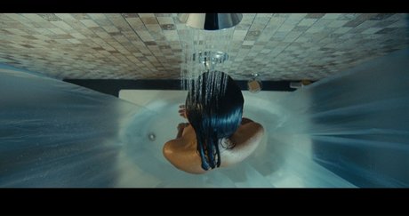 Zoe Saldana Nacktbilder OnlyFans