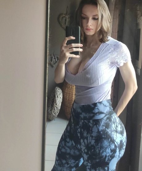 Zoepcbh Nacktbilder von OnlyFans