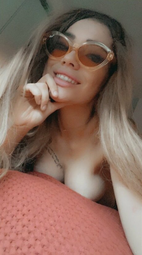 zoee12 OnlyFans Archiv