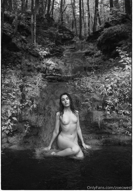 zoecwest OnlyFans-Bilder