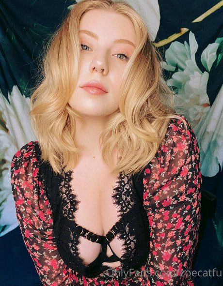 ZoeCatfu Leaks von Nacktbildern auf OnlyFans