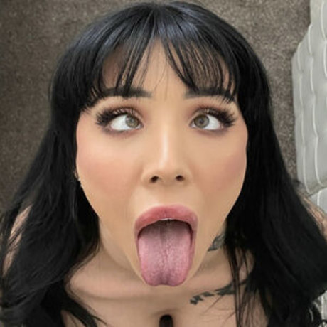 Nohhmee tv Bilder OnlyFans