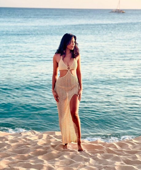 Clemence Botino Nacktbilder von OnlyFans geleakt