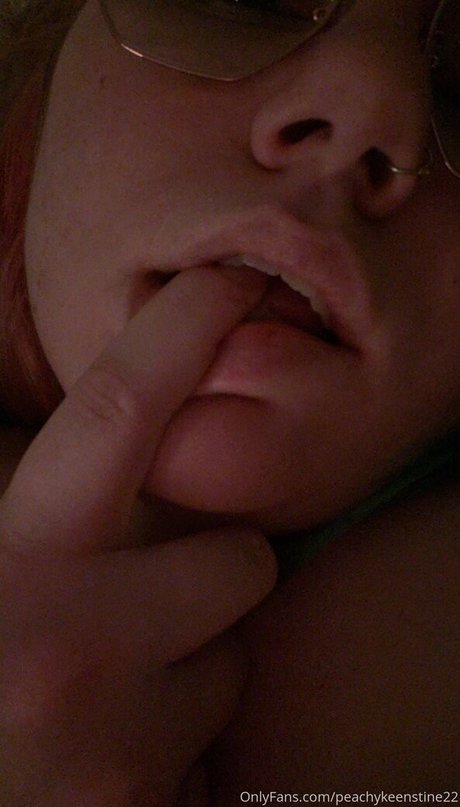 peachykeenstine22 OnlyFans-Leaks