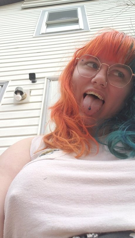 peachykeenstine22 OnlyFans Fotos