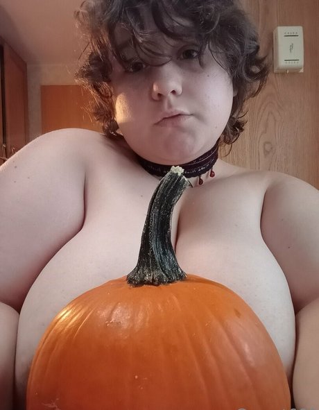 garnet666 OnlyFans Star