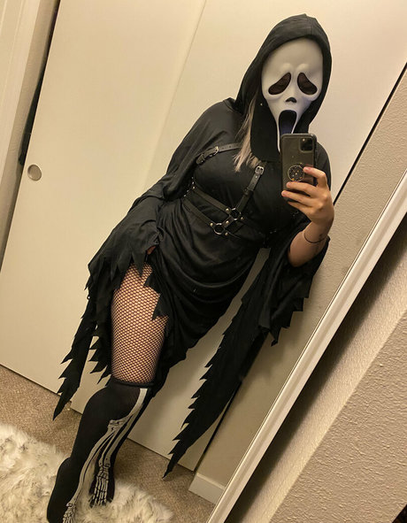 aelflaed OnlyFans Nacktbilder