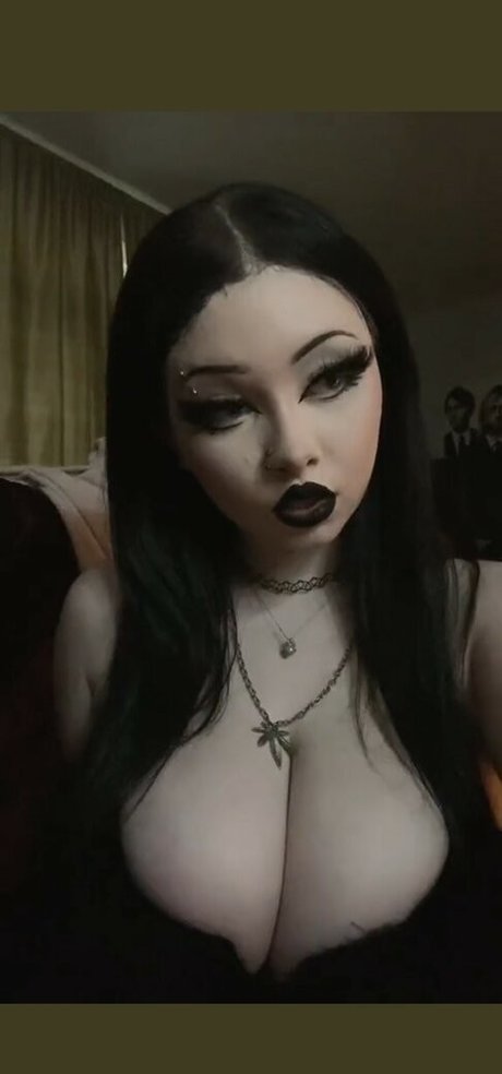 Waifuangelxo Neue geleakte OnlyFans-Inhalte