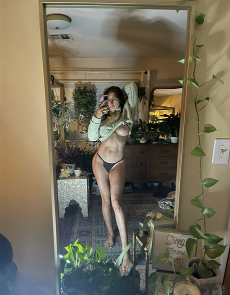 Mollydixx OnlyFans Fotos