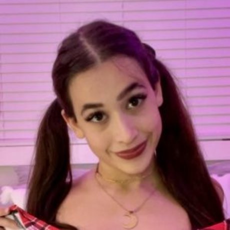 Shark queenxx NurlyFans-Pornos