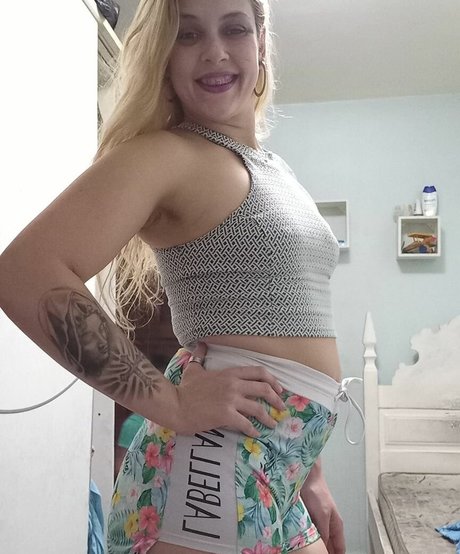 Christine Rayssa Neue geleakte OnlyFans-Inhalte