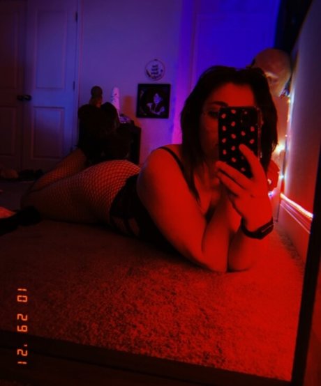 Koolysmiley Leaked OnlyFans