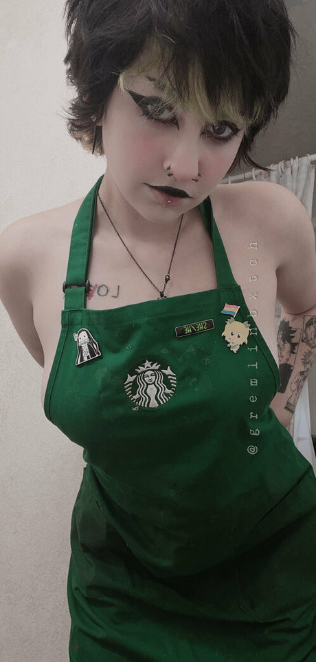 Gremlinbxtch Nacktbilder von OnlyFans