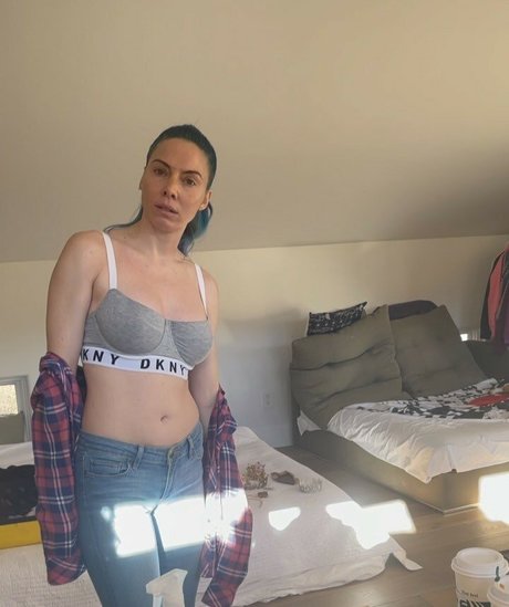 Whitney Cummings Nacktbilder von OnlyFans