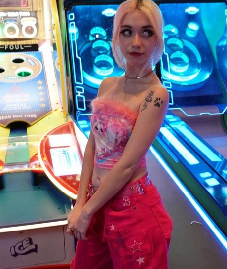 Iluvmeww OnlyFans Nacktbilder