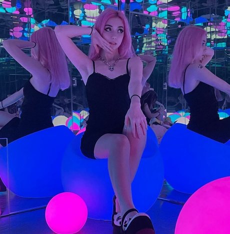 Iluvmeww OnlyFans-Sex