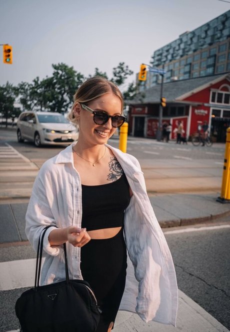 Sonja Reid Porn OnlyFans Leaks