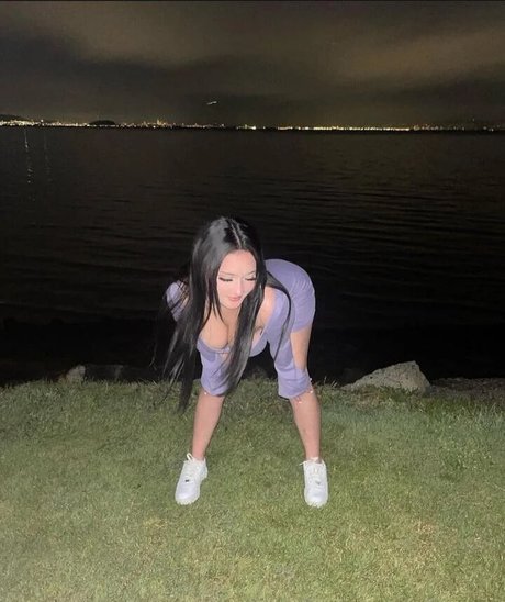 Babyyyangiee OnlyFans-Komplettinhalte