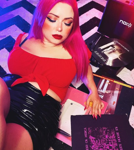 Red Lilium OnlyFans Porn