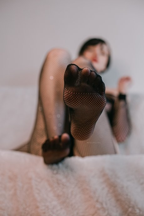 Vell Felice_ OnlyFans Model Bilder