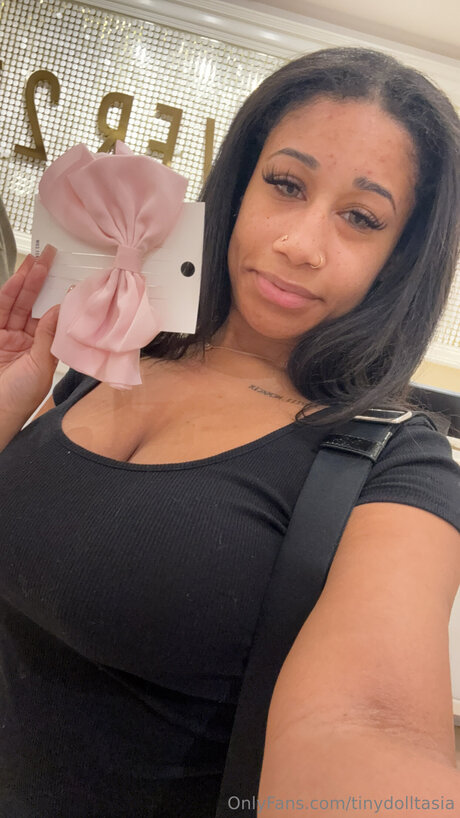 Tinydolltasia Nacktbilder-Leaks von OnlyFans