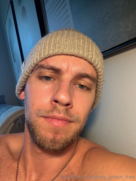 Troy Green Free OnlyFans Bilder