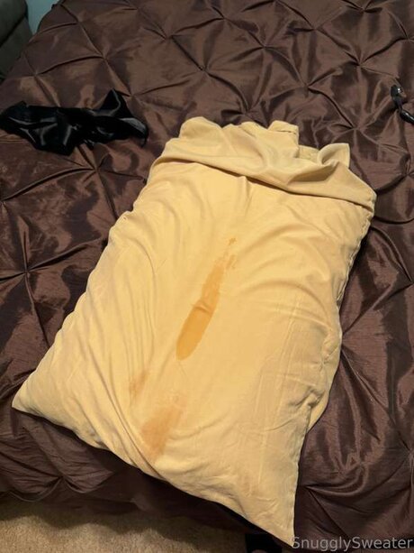 Snugglysweaterof OnlyFans Leaks Sex