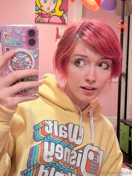 Sonnikuza Kostenlose OnlyFans-Pornos