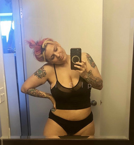 TheZombiUnicorn OnlyFans