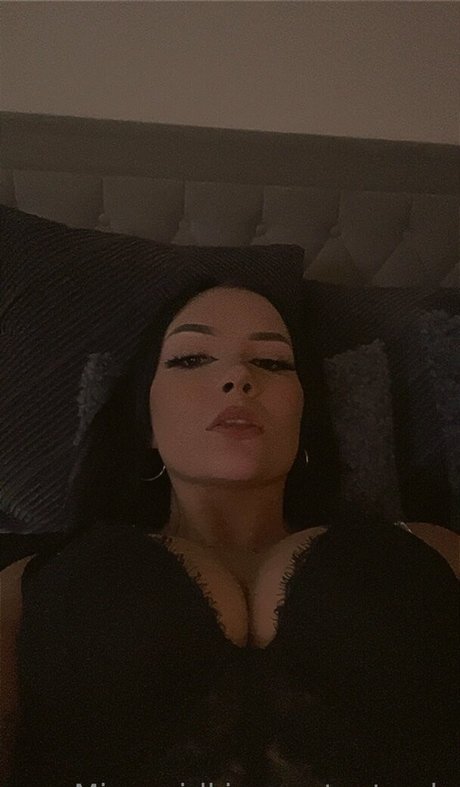 Mirrorgirlkim OnlyFans Fotos