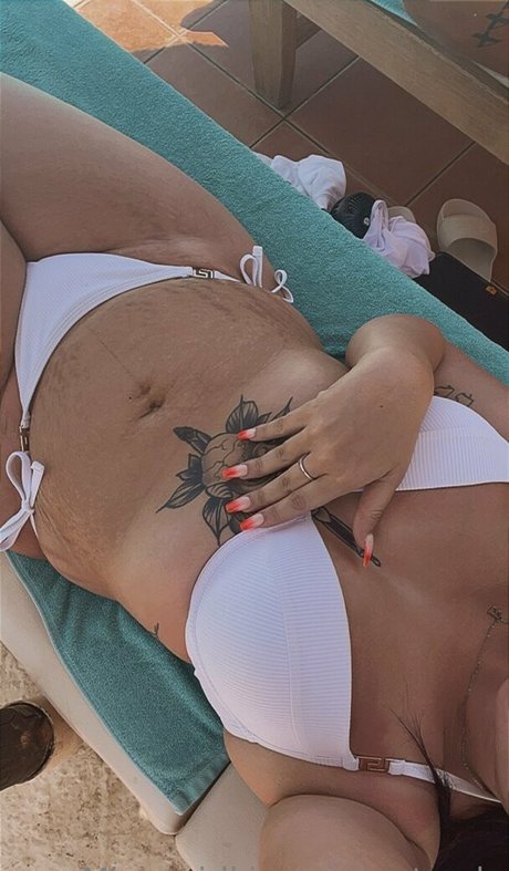 Mirrorgirlkim OnlyFans geleakte Pornografie