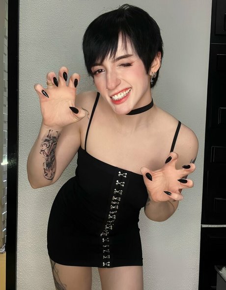 Akemy Sama OnlyFans Nacktbilder geleakt